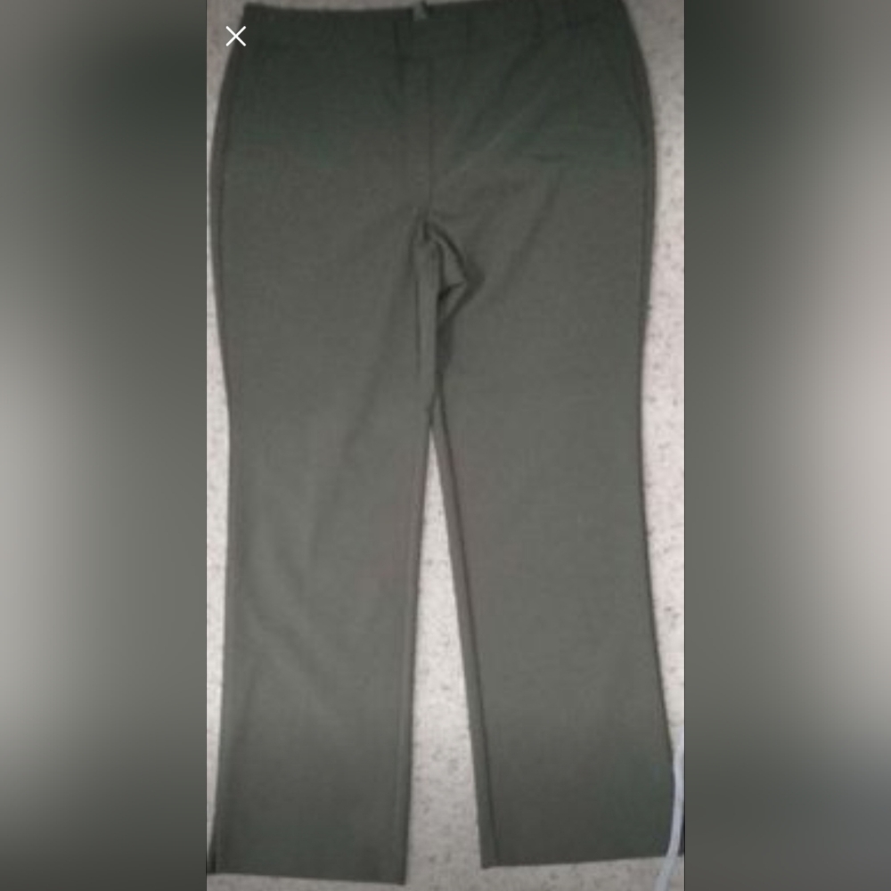 NWOT Womens Sz 16 Lot of 3 Pants, 2 VERY Nice Wide Leg Slacks, 1 Pr Relaxed Fit - Picture 5 of 9